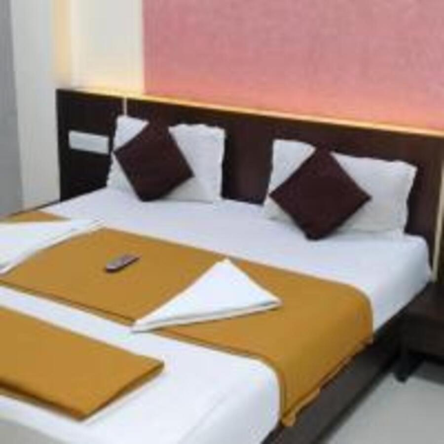 Panvel Palace Hotel Bombay Eksteriør billede